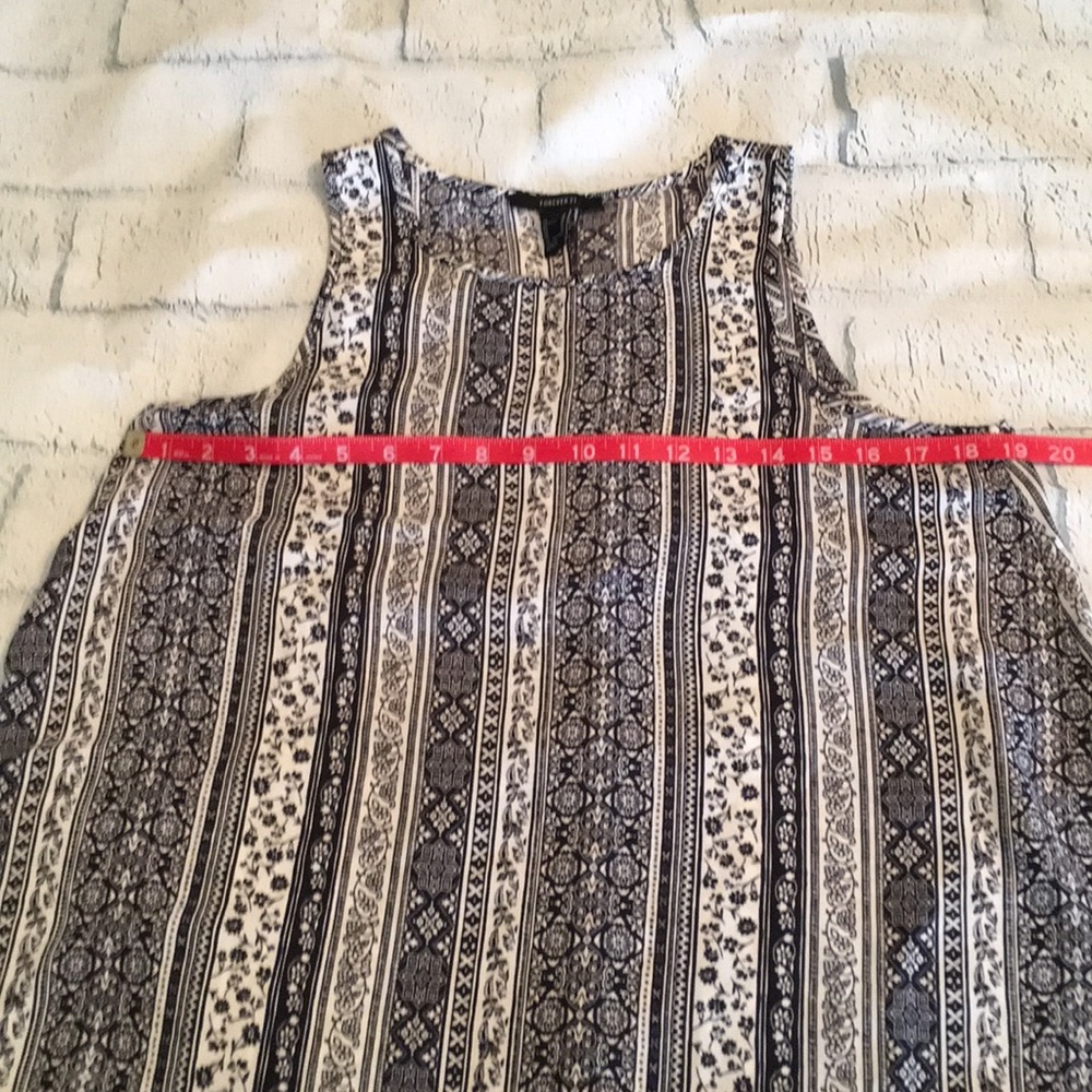 Forever 21 Trapeze Style Dress - Picture 5 of 7